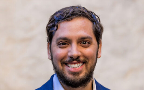 Laurence Pevsner Headshot